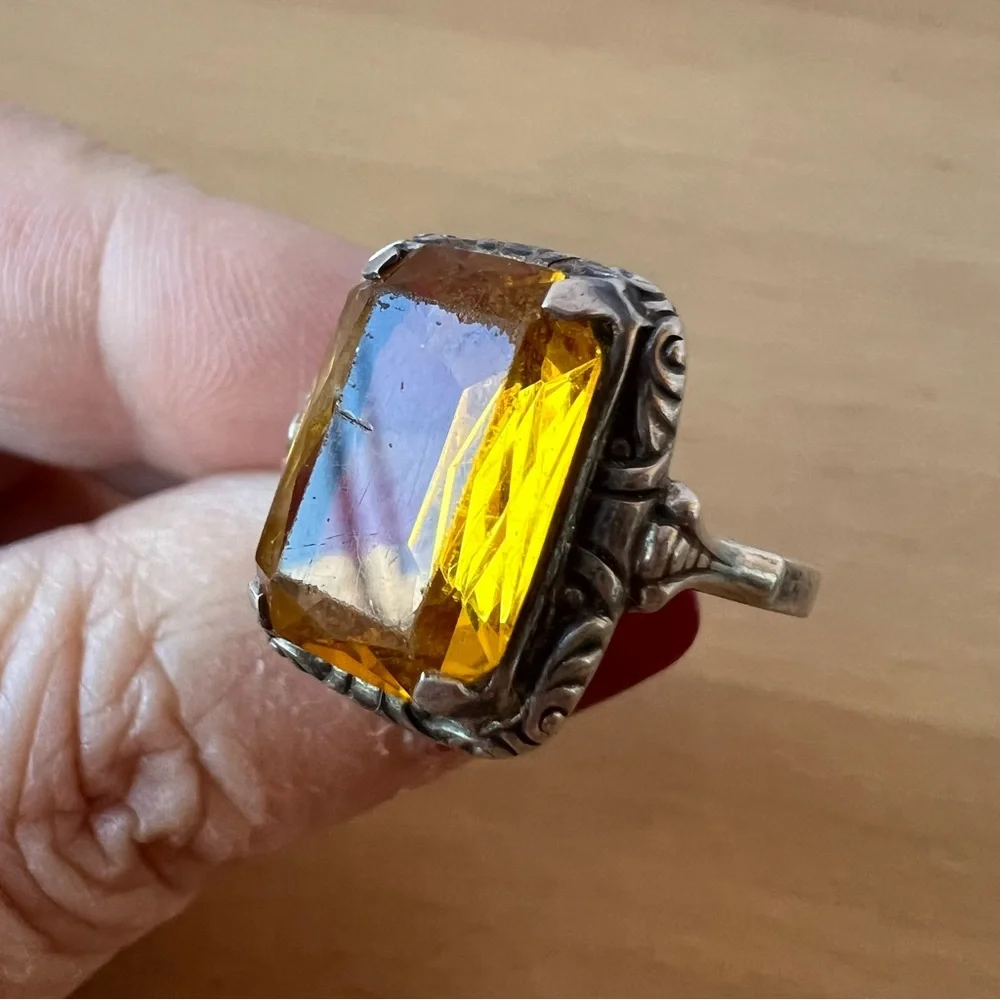 ANTIQUE 800 STERLING YELLOW PASTE STONE RING